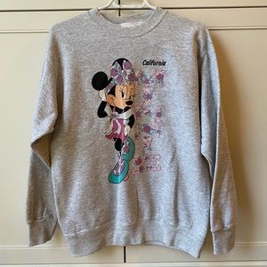 Minnie Mouse sweater